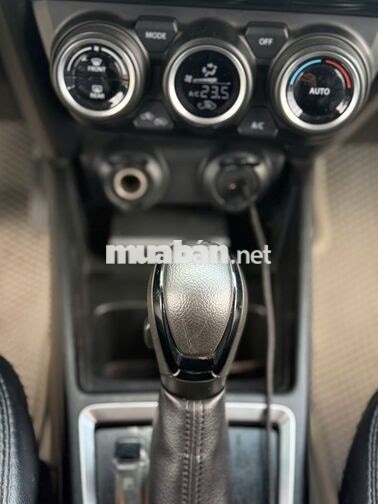 Suzuki Swift 2019 GLX 1.2CVT 39.500km Bạc