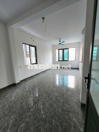 Cho thuê phòng ưu tiên trung tâm dạy học