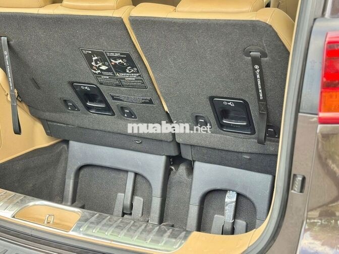 Kia Sedona 2019 Luxury 27k km Nâu