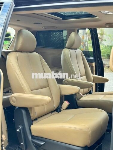 Kia Sedona 2019 Luxury 27k km Nâu