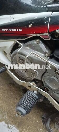 Yamaha Jupiter trắng đen đỏ