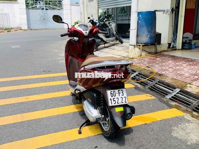 Honda Lead màu Đỏ khoa smitkay