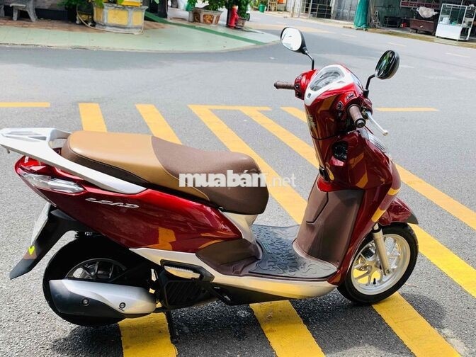 Honda Lead màu Đỏ khoa smitkay