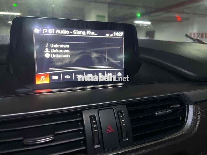 Mình bán Mazda 6 Premium 2017