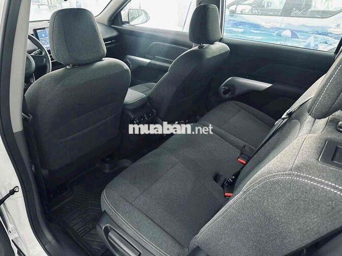 Xe điện Limo Green 7 chỗ màu Đỏ