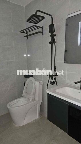 CHO THUÊ NHÀ RIÊNG NGUYỄN HOÀNG TÔN, XUÂN LA. 45m2x5T, Ô TÔ, NGÕ THÔNG
