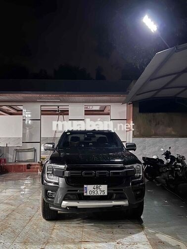 Ford Ranger 93000 km màu Đen