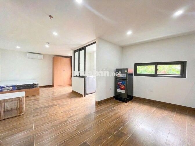STUDIO FULL NỘI THẤT XỊN XÒ BAN CÔNG THOÁNG NGAY LOTTE MALL TÂY HỒ
