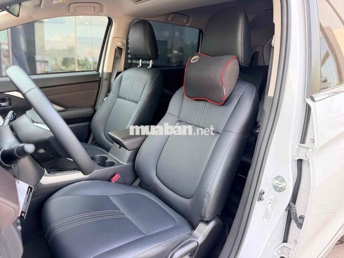 Mitsubishi Xpander 2025 Premium 8.000 km trắng