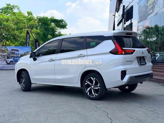 Mitsubishi Xpander 2025 Premium 8.000 km trắng