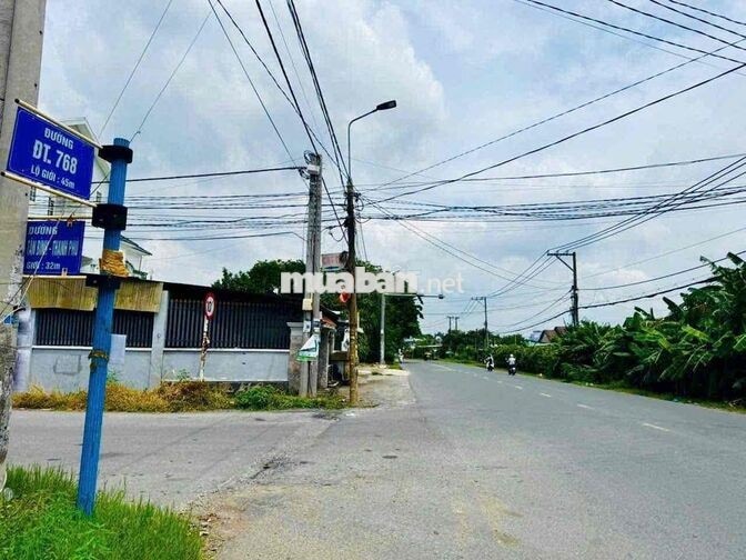 Bán rẻ lô góc 2 mặt tiền 1789m2