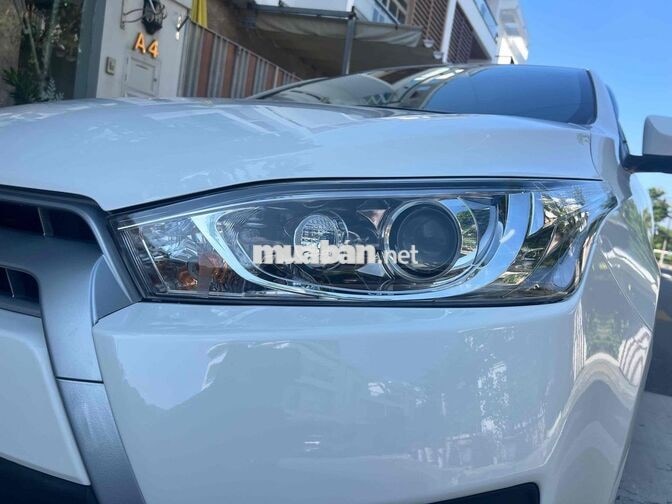 Toyota Yaris 2017 1.5G Trắng