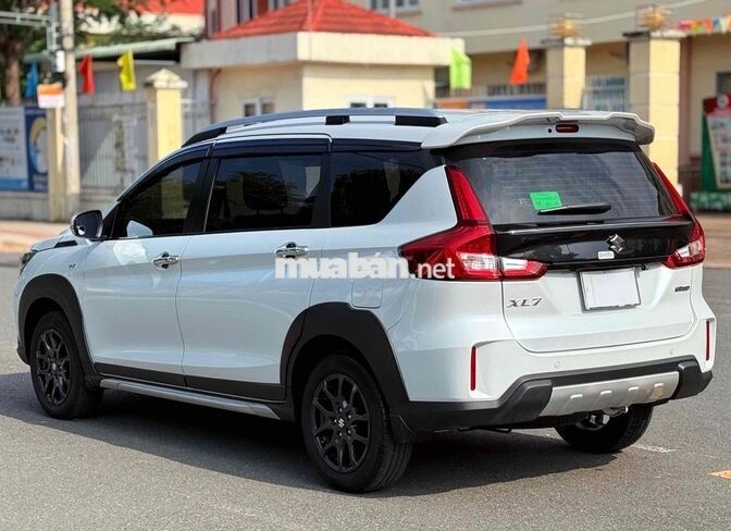 Suzuki XL7 Hybrid 2024 Trắng 23.000km