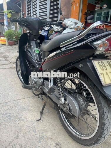 SIRRIUS 2021 zin đẹp võ theo xe biển 69