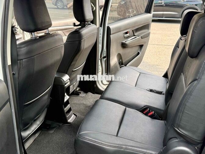 Suzuki XL7 Hybrid 2024 Trắng 23.000km