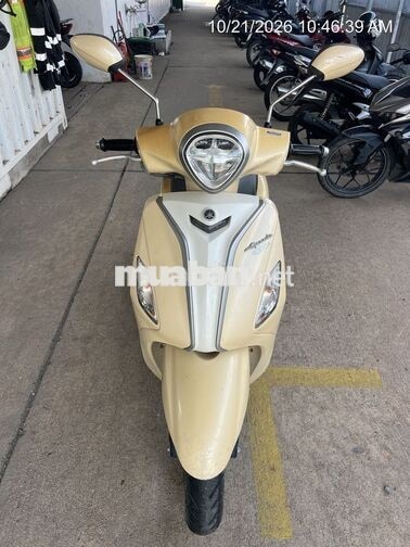Yamaha Grande 2020 màu Vàng kem