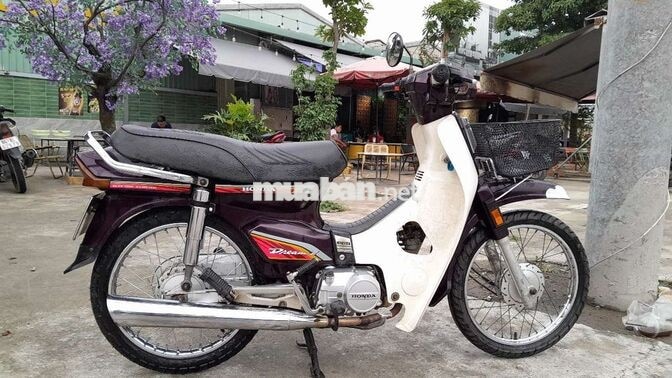 Honda Super Dream 1999 màu Nho