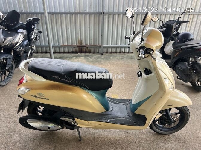 Yamaha Grande 2020 màu Vàng kem
