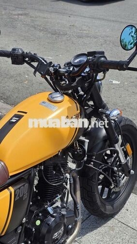 GPX Legend 200 màu vàng đen