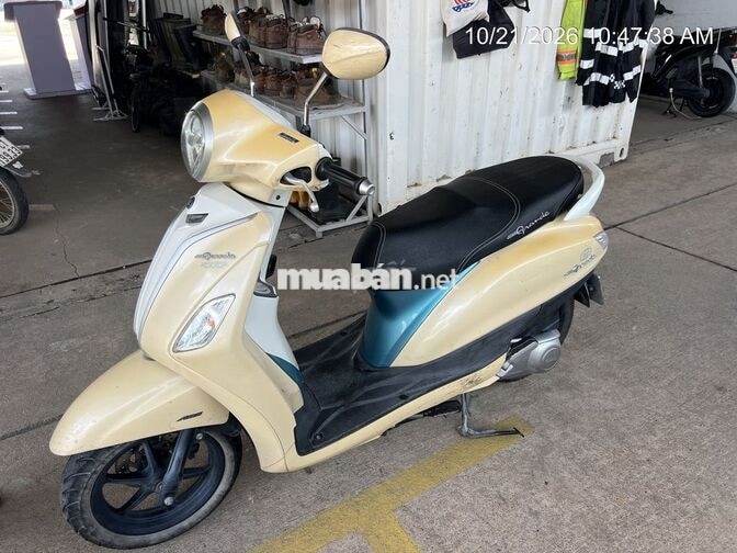 Yamaha Grande 2020 màu Vàng kem