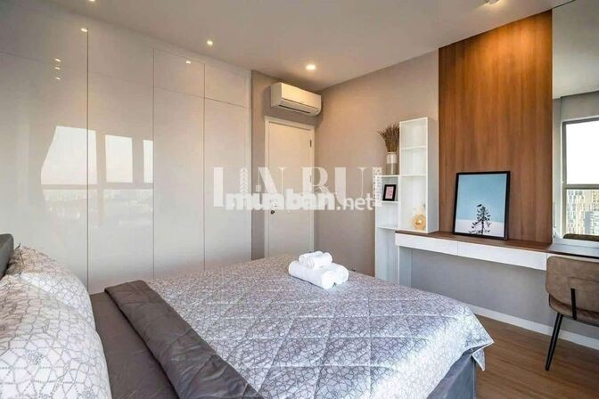 Căn hộ 2PN 90m2 cc The Gold View 