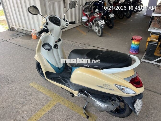 Yamaha Grande 2020 màu Vàng kem