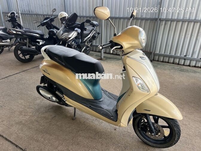 Yamaha Grande 2020 màu Vàng kem