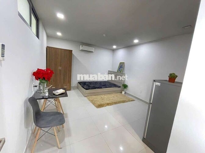 STUDIO FULL NỘI THẤT PHÒNG RỘNG SÁT PHÚ MỸ HƯNG