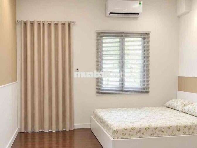 CHO THUÊ STUDIO BAN CÔNG MÁY GIẶT RIÊNG FULL NT NGAY TRUNG TÂM QUẬN 1