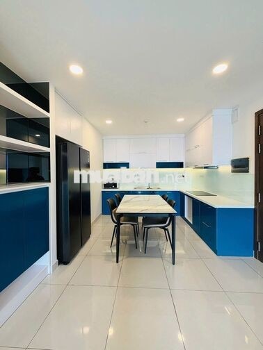Cho thuê căn 3PN Saigon Royal  - 114m² Full NT, nhà trống 45 triệu