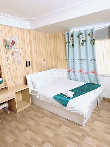 BÁN KHÁCH SẠN NGAY TRUNG TÂM ĐÀ LẠT