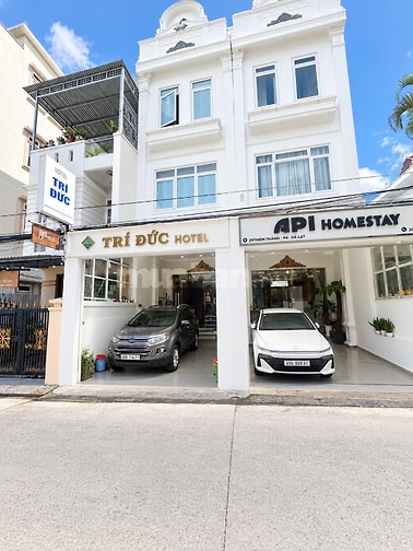 BÁN KHÁCH SẠN NGAY TRUNG TÂM ĐÀ LẠT
