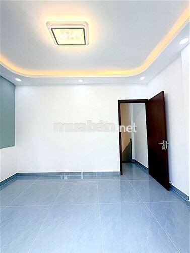 TRỊNH ĐÌNH TRỌNG–TÂN PHÚ–GIÁP Q11–CĂN GÓC–XH ĐỖ CỬA– 30,5M²–2TẦNG ĐÚC 