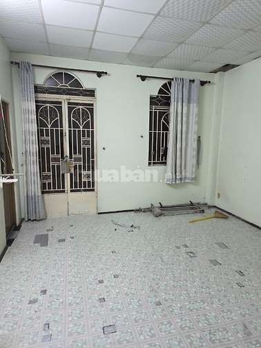 Nhà 3 tầng yên tĩnh gần chợ Phú Nhuận, trường các cấp: dọn vào ở ngay