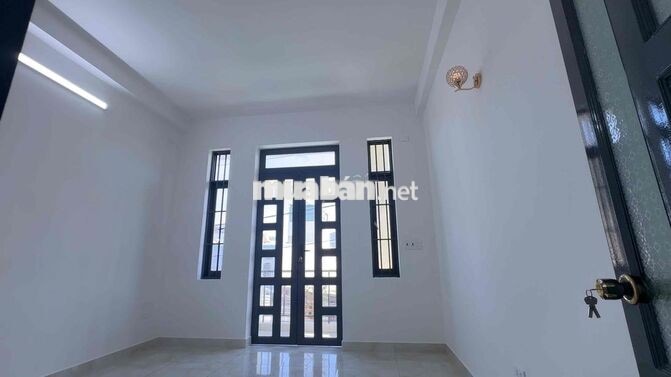 CHO THUÊ NHÀ 2 Mặt tiền 75m2 đường 35 HBC ngay chợ Hiệp Bình