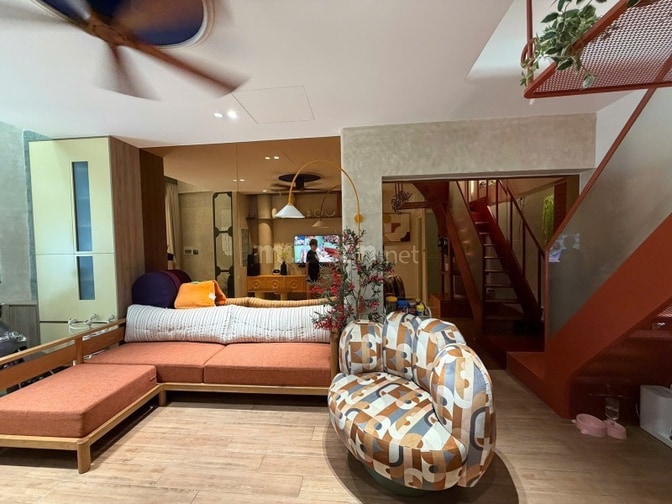 Chính chủ bán nhà hẻm 7B/... Thành Thái Q10 - 40m2 đất - có thang máy