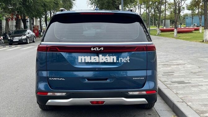 KIA CARNIVAL 2021 SIGNATURE XANH 10 VẠN KM