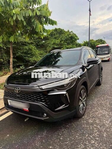 Toyota Corolla Cross 1.8V facelift 2024 Đen Full