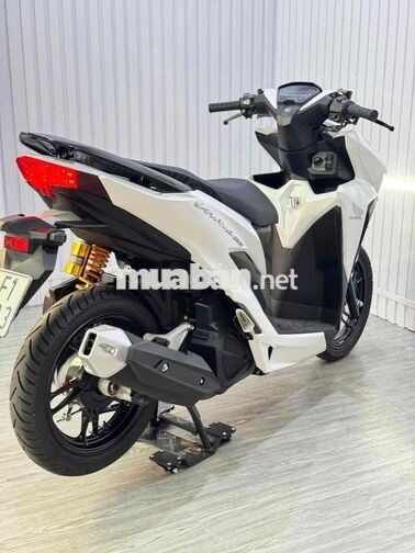 Honda Vario 150 Trắng