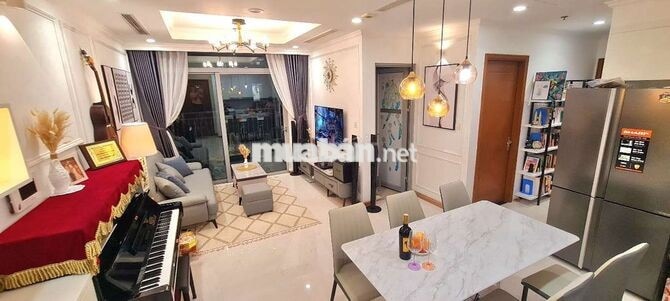 CHÍNH CHỦ BÁN GIÁ THẬT CĂN HỘ 2PN, 2WC, 82M² VINHOMES CENTRAL PARK