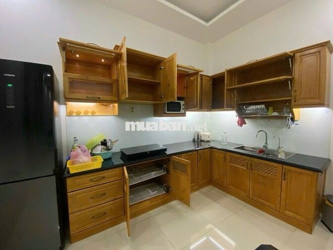 Nhà cho thuê ngang 5m Hoàng Hoa Thám Full nội thất, 3PN giá 21 TR Tl