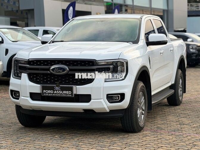 Ford Ranger 2025 XLS AT Trắng
