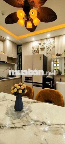 203 CHO THUÊ NHÀ 3 TẦNG ĐƯỜNG PHẠM VĂN NGHỊ