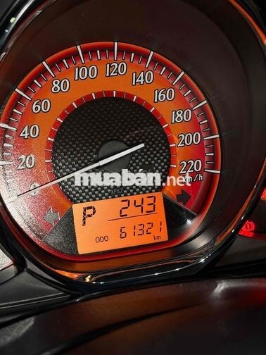 Toyota Yaris 2015 G 61.000km Trắng