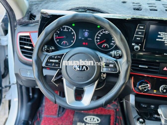 Kia Seltos 2021 1.4 Deluxe 17.000 km Trắng
