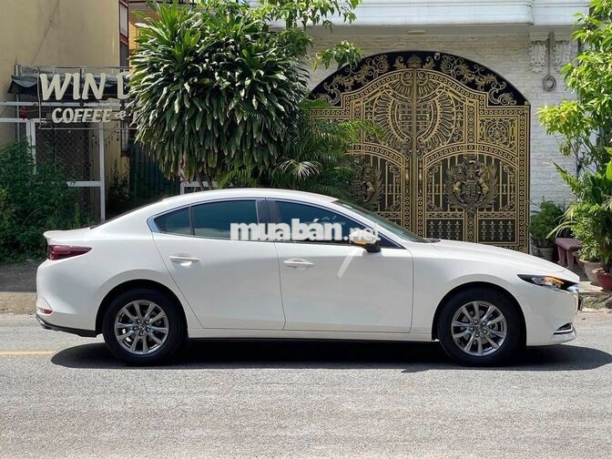 MAZDA 3 2025 1.5AT LUXURY 14.000 KM TRẮNG