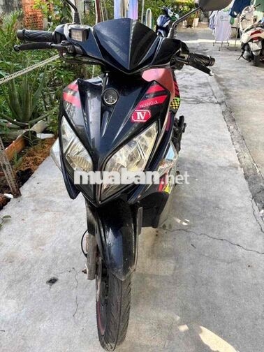 Yamaha Nouvo LX màu Đen đỏ