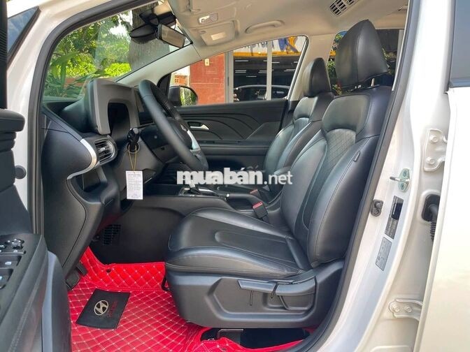 Hyundai Stargazer 2022 1.5AT Bản Cao Cấp 6 Ghế VIP