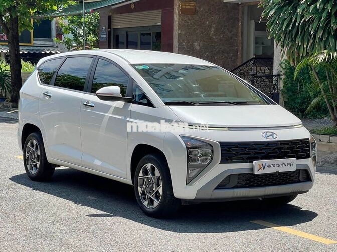 Hyundai Stargazer 2022 1.5AT Bản Cao Cấp 6 Ghế VIP