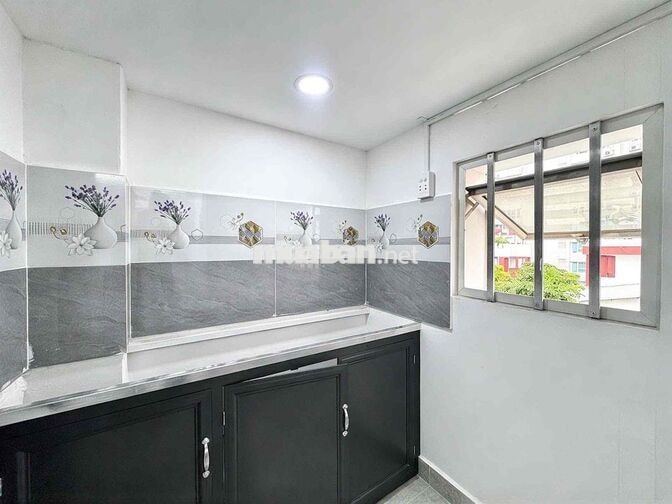 NHÀ MỚI KHAI TRƯƠNG CHỈ TỪ 4XXX NGAY NGÃ TƯ HÀNG XANH